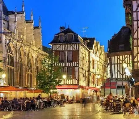 élie Cosy Et Lumineux, 5 Min Gare *