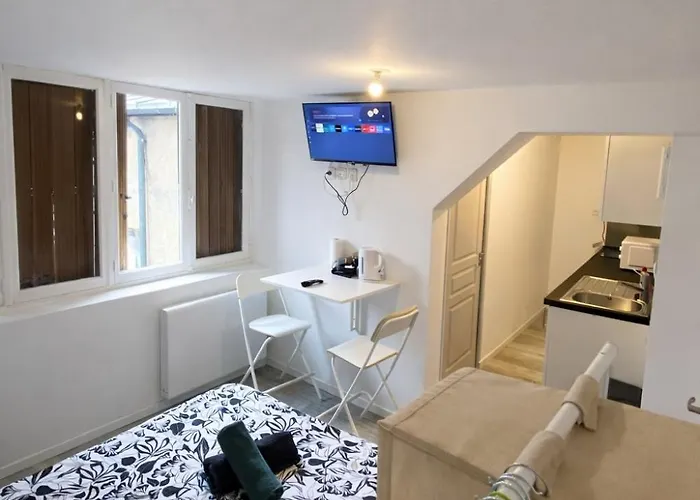 Apartment Elie Cosy Et Lumineux, 5 Min Gare Troyes