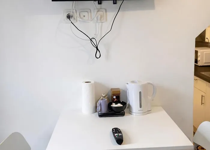 Elie Cosy Et Lumineux, 5 Min Gare Apartment